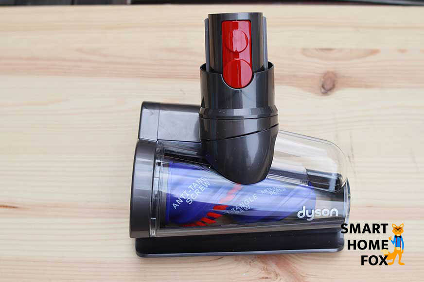 mini brosse motorisee auto demelante dyson v12 slim